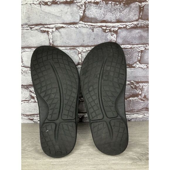OOFOS Black Rubber Lightweight Recovery Slides Sandals Women’s 41EU/10M US Men 8 - Picture 9 of 16
